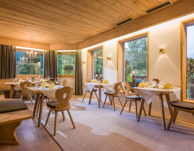 Enjoy our specialties in the "Old Parlor"