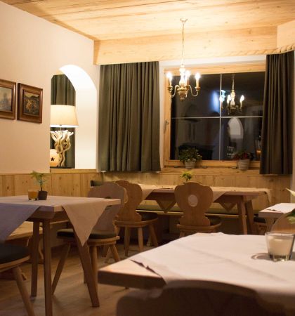 Old Parlor in Tyrolean Style