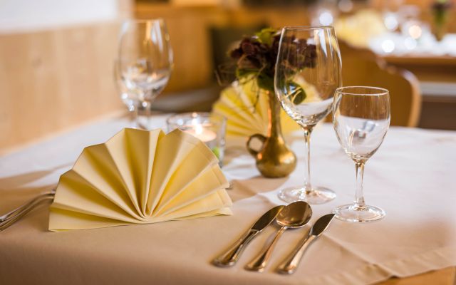 Enjoy our specialties in the "Old Parlor"