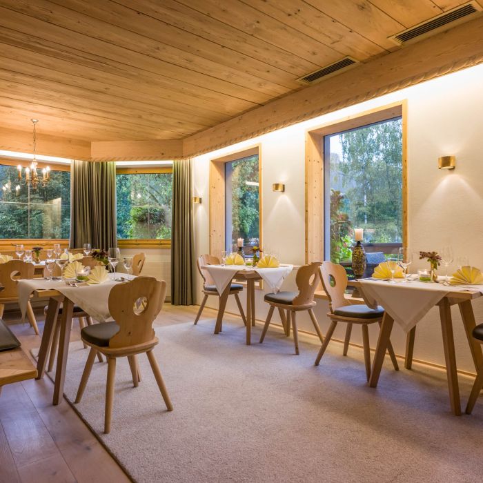 Enjoy our specialties in the "Old Parlor"